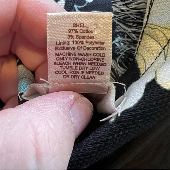 LOFT Outlet Black Floral Fringe Trim Open Front Blazer Jacket Size 8 - Picture 4 of 4